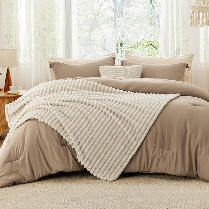 Bedsure Comforter Queen Size 5 Pieces - Queen Size Comforter Set with Fleece Throw Blanket and Decorative Pillow, Lightweiget Bedding Comforter Sets, All Season Bedding Sets, Khaki