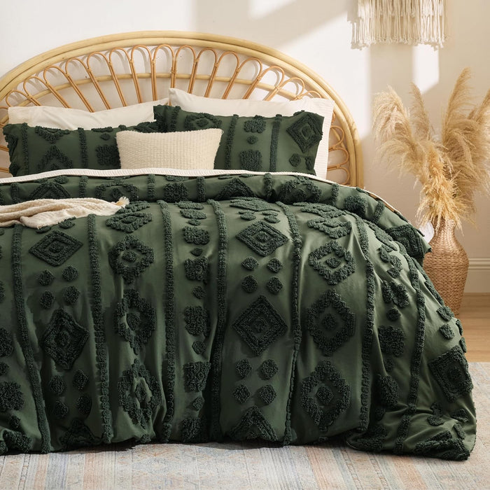 Bedsure Queen Size Comforter Set - Rose Pink Tufted Boho Bed Set, Farmhouse Shabby Chic Embroidery Bedding for All Seasons, 3 Pieces, 1 Soft Jacquard Queen Comforter and 2 Pillow Shams