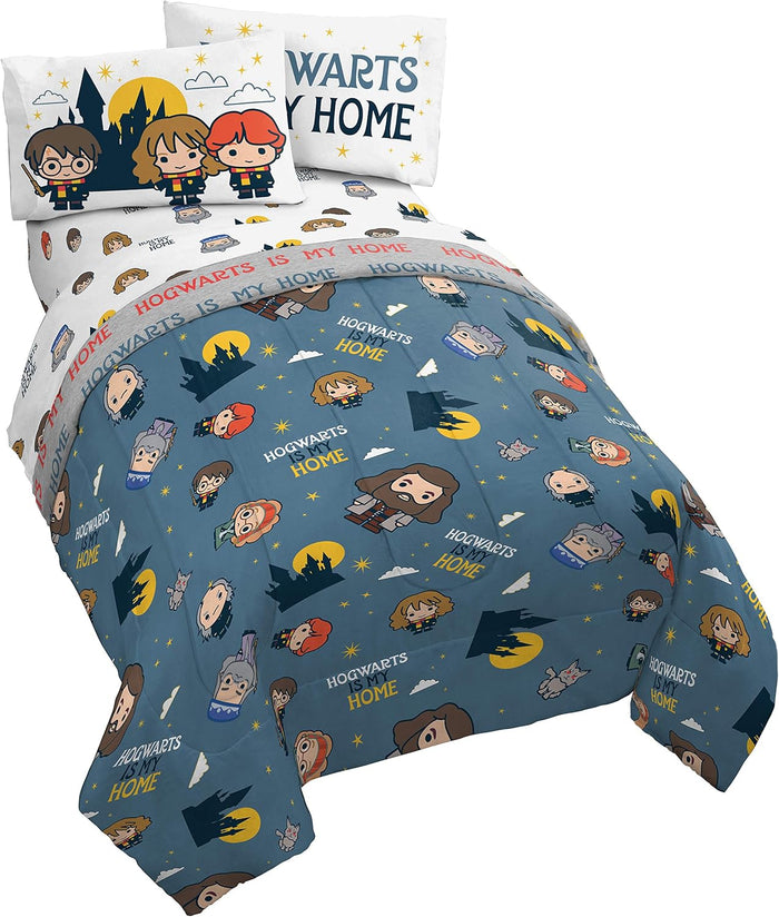Jay Franco Marvel Avengers Team 4 Piece Twin Bed Set - Includes Reversible Comforter & Sheet Set - Super Soft Fade Resistant Polyester - (Official Marvel Product)