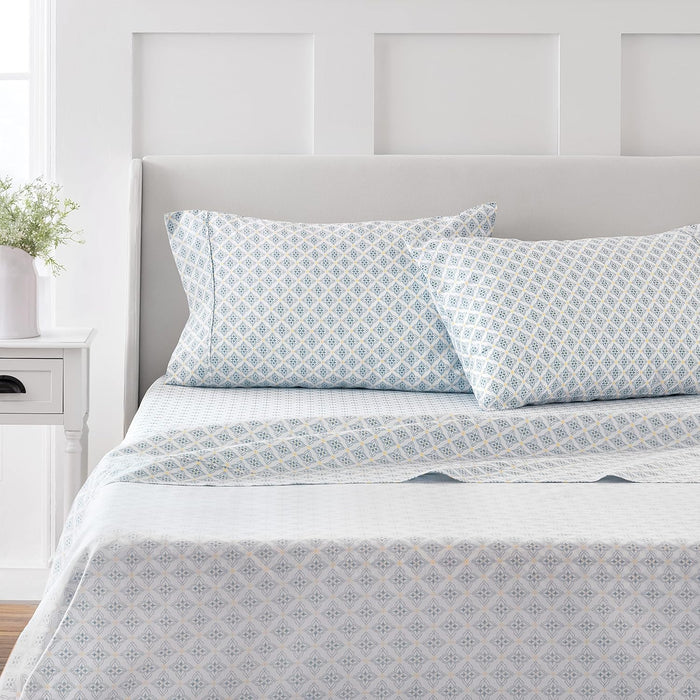 MARTHA STEWART 100% Cotton Queen Sheet Set - 4 Piece, Soft, Smooth, Durable, Easy Care, 16" Deep Pocket Sheets, Bedding Sheets, Sateen Sheet, 1 Flat, 1 Fitted, 2 Pillowcases, White