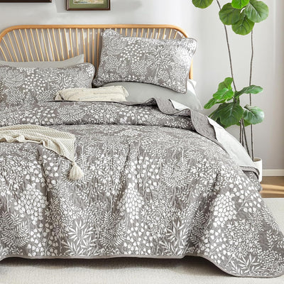 WONGS BEDDING Gray Quilt Set King Size, Botanical Print Bedspread Coverlet Set, Soft Lightweight Farmhouse Floral Quilt Bedding Set for All Season (104"x90")
