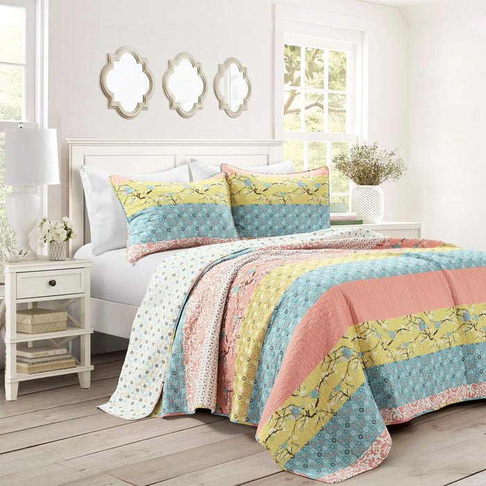 Lush Decor Royal Empire Reversible Cotton Quilt Set, 3 Piece Set King, Peacock - Striped Bedding Set - Floral Quilt King Size - Blue Bedding - Boho Decor