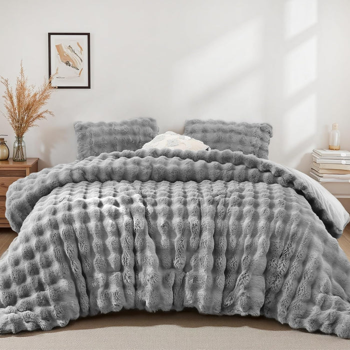 YIKUSH Black Comforter Set Full - Luxurious Faux Fur Comforter for Winter, Fluffy Comforter Queen Set with 2 Pillowcases, Soft Warm Black Bedding Set