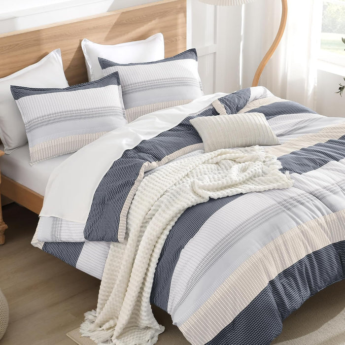 Litanika Full Size Comforter Sets Black White Grey - 3 Pieces Lightweight Bedding Set, All Season Down Alternative Comforter (1 Comforter, 2 Pillowcases)