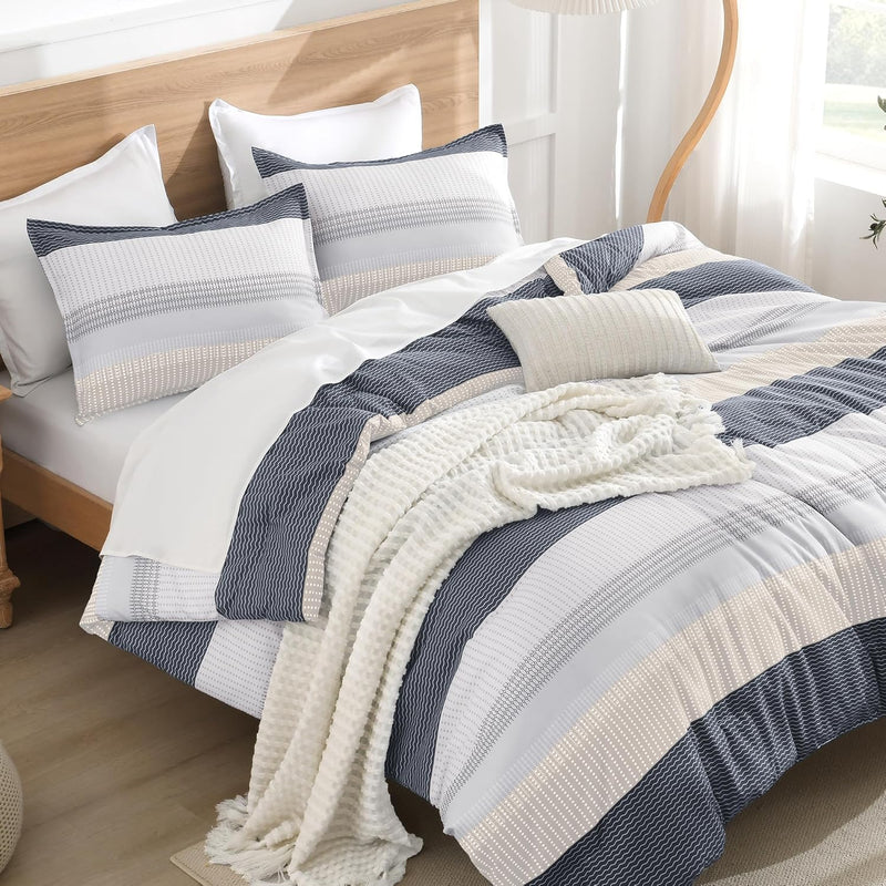 Litanika Full Size Comforter Sets Black White Grey - 3 Pieces Lightweight Bedding Set, All Season Down Alternative Comforter (1 Comforter, 2 Pillowcases)
