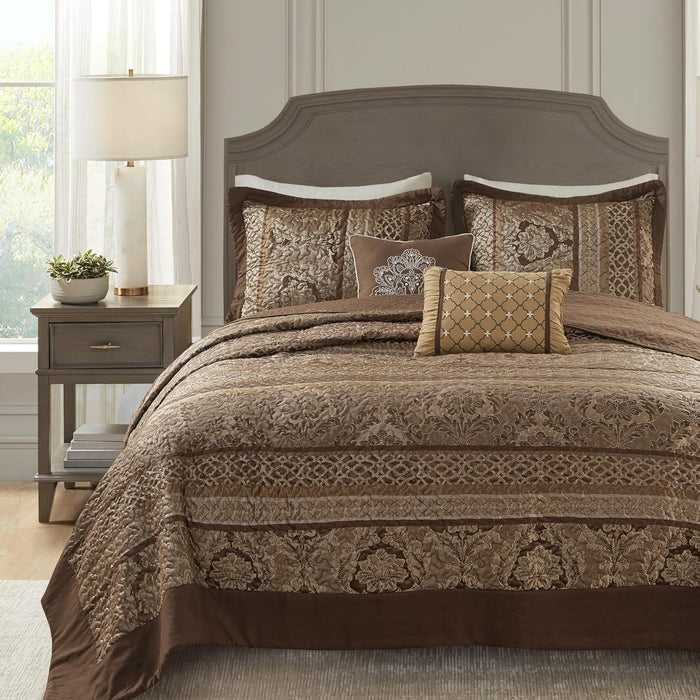 Madison Park Traditional Damask Design All Season, Lightweight Coverlet Bedspread Bedding Set, Matching Shams, Pillows, (102"x118"), Bellagio, Jacquard Grey, 5 Piece
