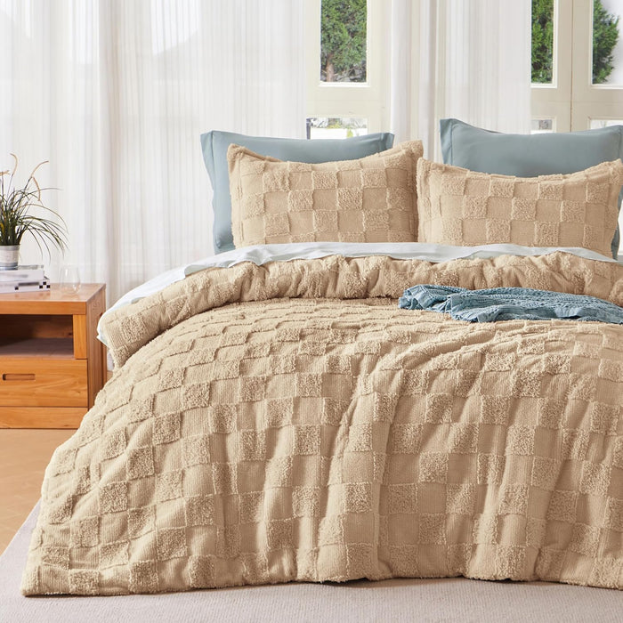 Joiedomi Tufted King Size Comforter Set, 3 Pieces Beige Boho King Bedding Set with 1 Plaid Geometric Comforter and 2 Pillow Shams, Checkered Bed in a Bag for All Seasons