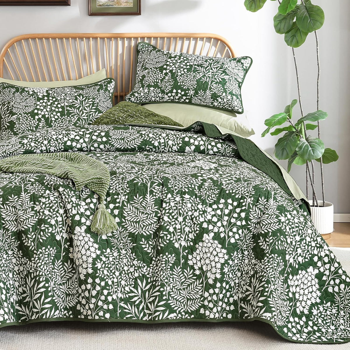 WONGS BEDDING Gray Quilt Set King Size, Botanical Print Bedspread Coverlet Set, Soft Lightweight Farmhouse Floral Quilt Bedding Set for All Season (104"x90")
