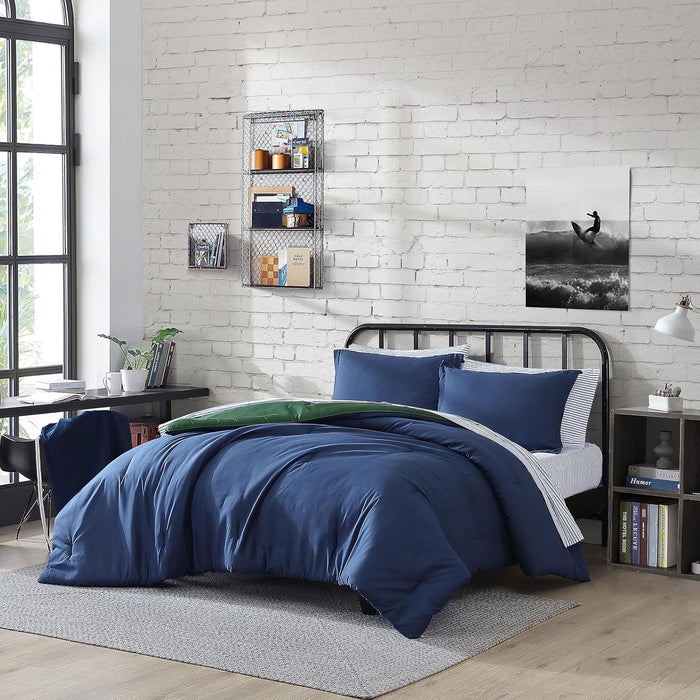 Nautica - Twin/Twin XL Comforter Set, Soft Brushed Bedding with a Relaxed Feel for Year-Round Use, 2 Piece Bed Set with Matching Pillowcase (Heathered Block Grey)