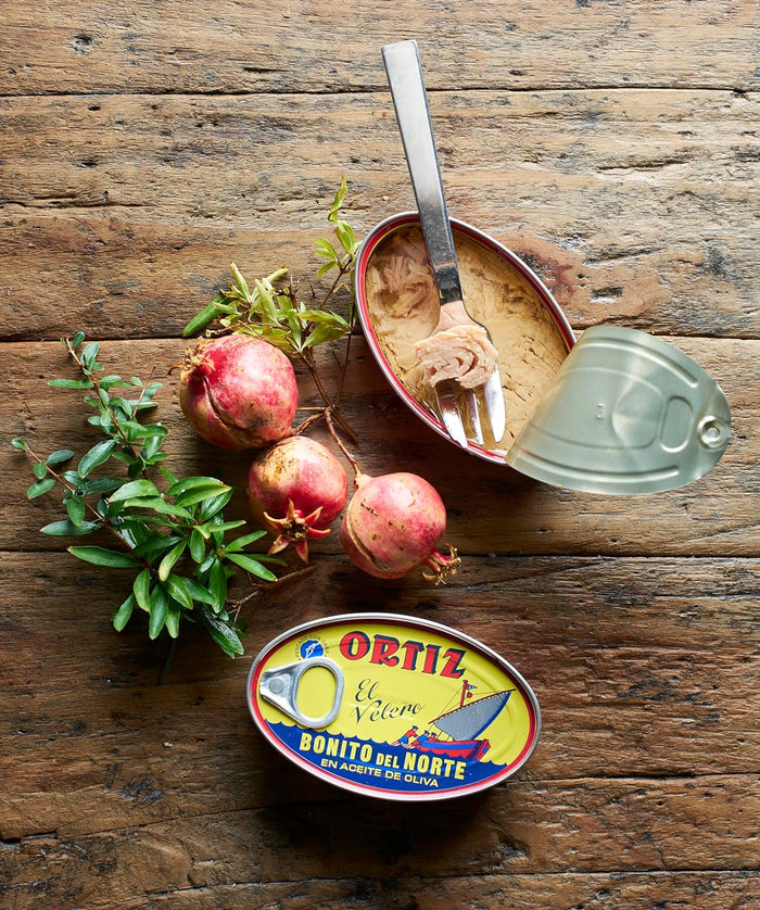 Ortiz White Tuna in Olive Oil, Fresh Tender Slices, Spanish Wild Caught Tuna, High in Protein and Omega 3 Fats, Excellent in Salad, Pasta or Sandwiches - No Need to Add Mayo, 3.95oz Can (Pack of 6)