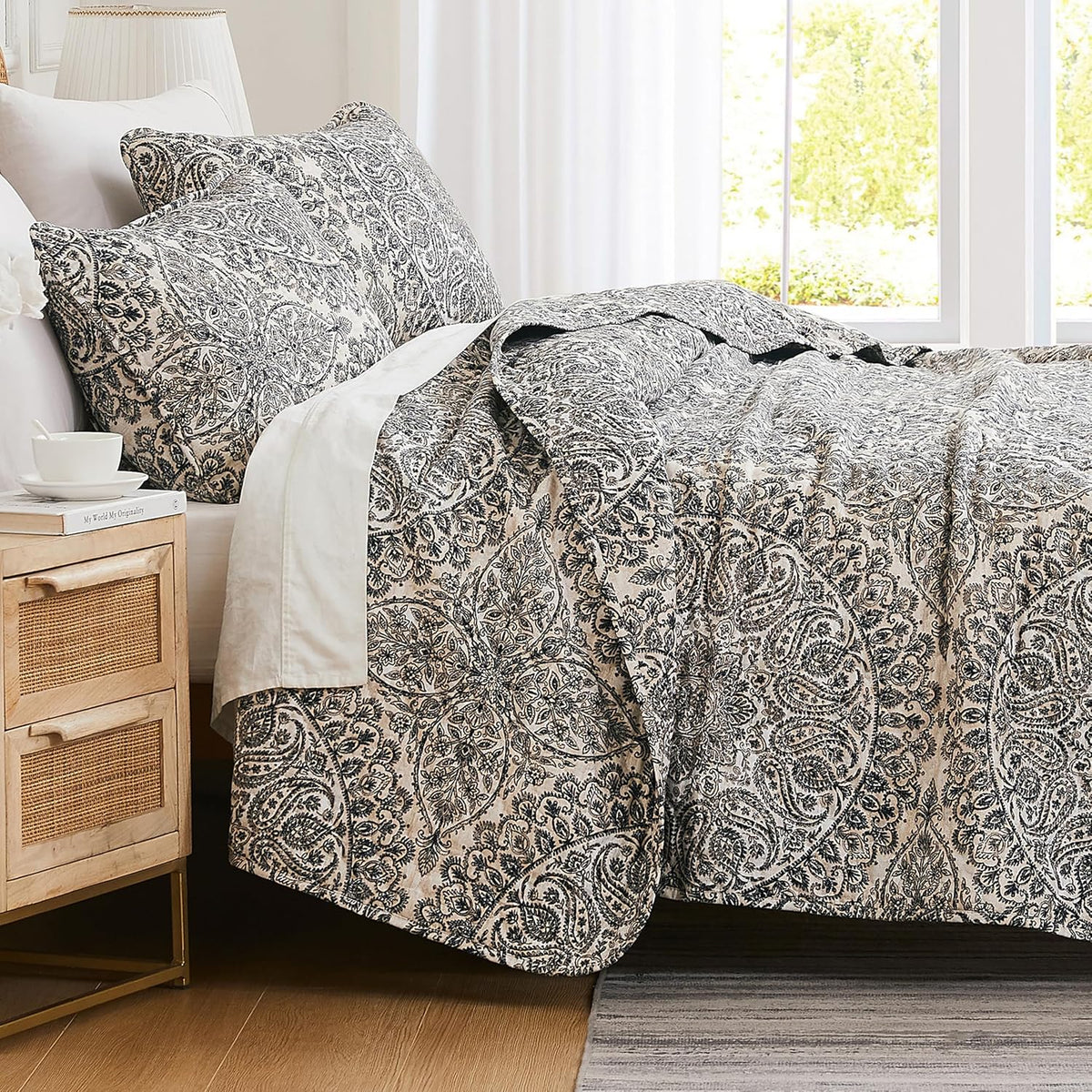 Southshore Fine Living, Inc. Quilts, Full/Queen Size Quilt Bedding Set, Easy Care Stain & Pet Hair Resistant Bedding, Coverlet Queen Size/Full Size Bedspread with 2 Pillow Shams, Dark Taupe