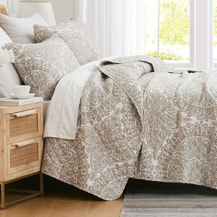 Southshore Fine Living, Inc. Quilts, Full/Queen Size Quilt Bedding Set, Easy Care Stain & Pet Hair Resistant Bedding, Coverlet Queen Size/Full Size Bedspread with 2 Pillow Shams, Dark Taupe